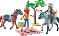 AMELIA ET BEN AVEC CHEVAUX - 71470