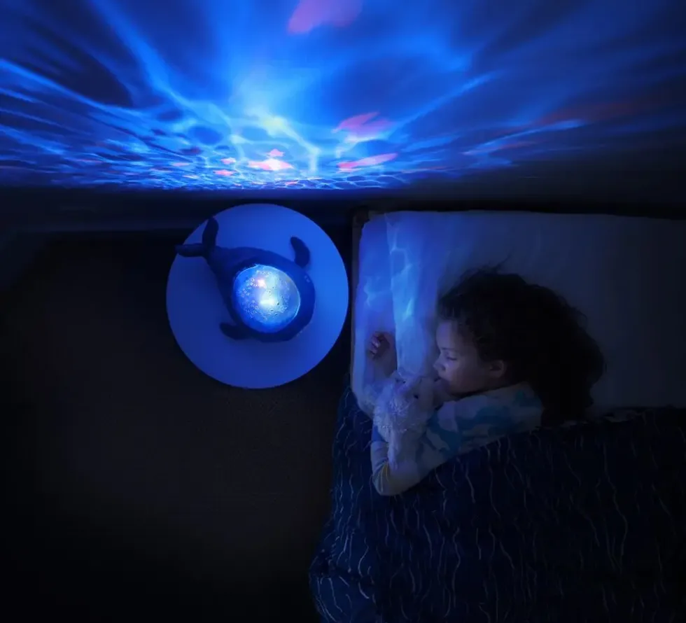 AQUA DREAM VEILLEUSE PROJECTEUR BALEINE POILS LONGS