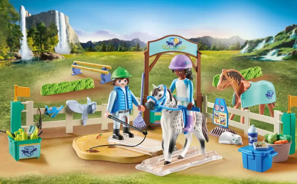 ARENE D'EQUITATION - 71637