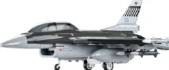AVION F-16 D FIGHTING FALCON 1:48