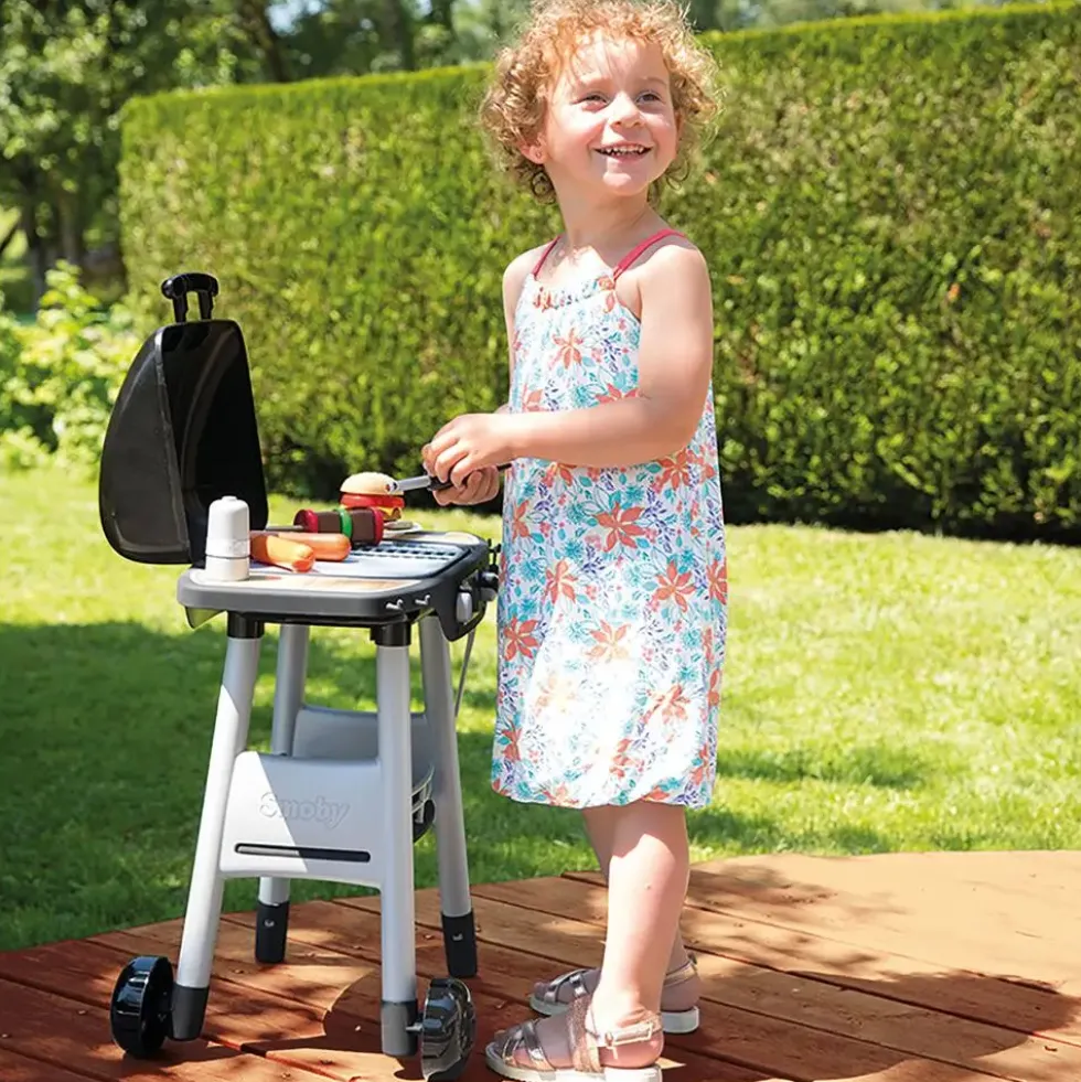 BARBECUE GRILL