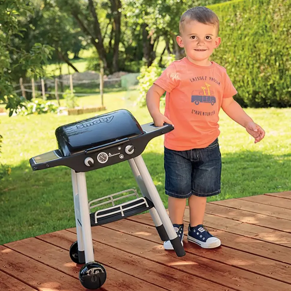 BARBECUE GRILL