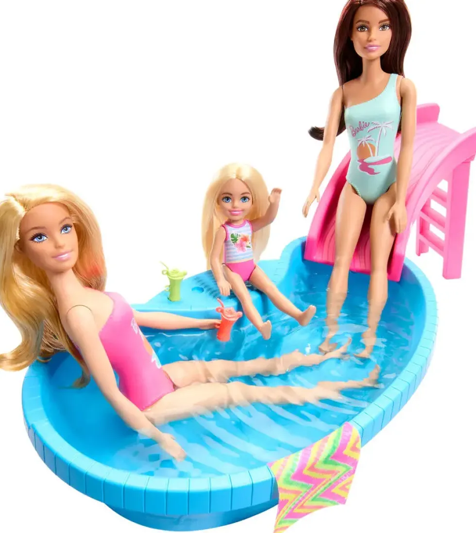 BARBIE - COFFRET POUPEE BLONDE AVEC PISCINE
