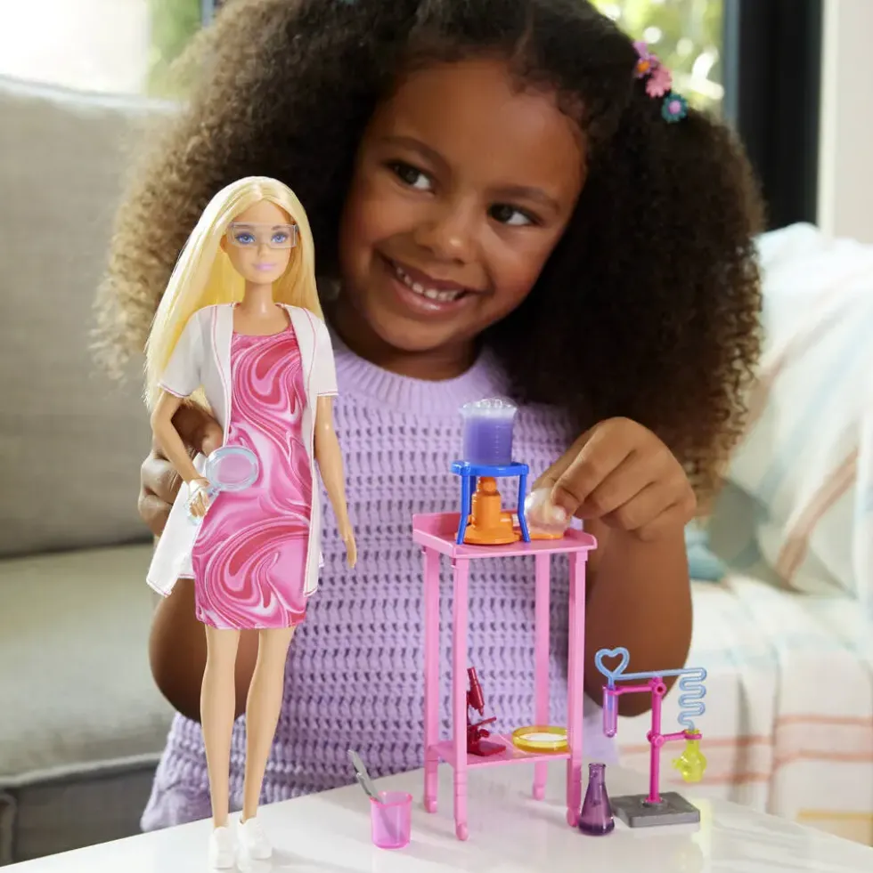 BARBIE - COFFRETPOUPEE SCIENTIFIQUE