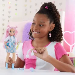 BARBIE DREAM BESTIES - POUPEE DAISY