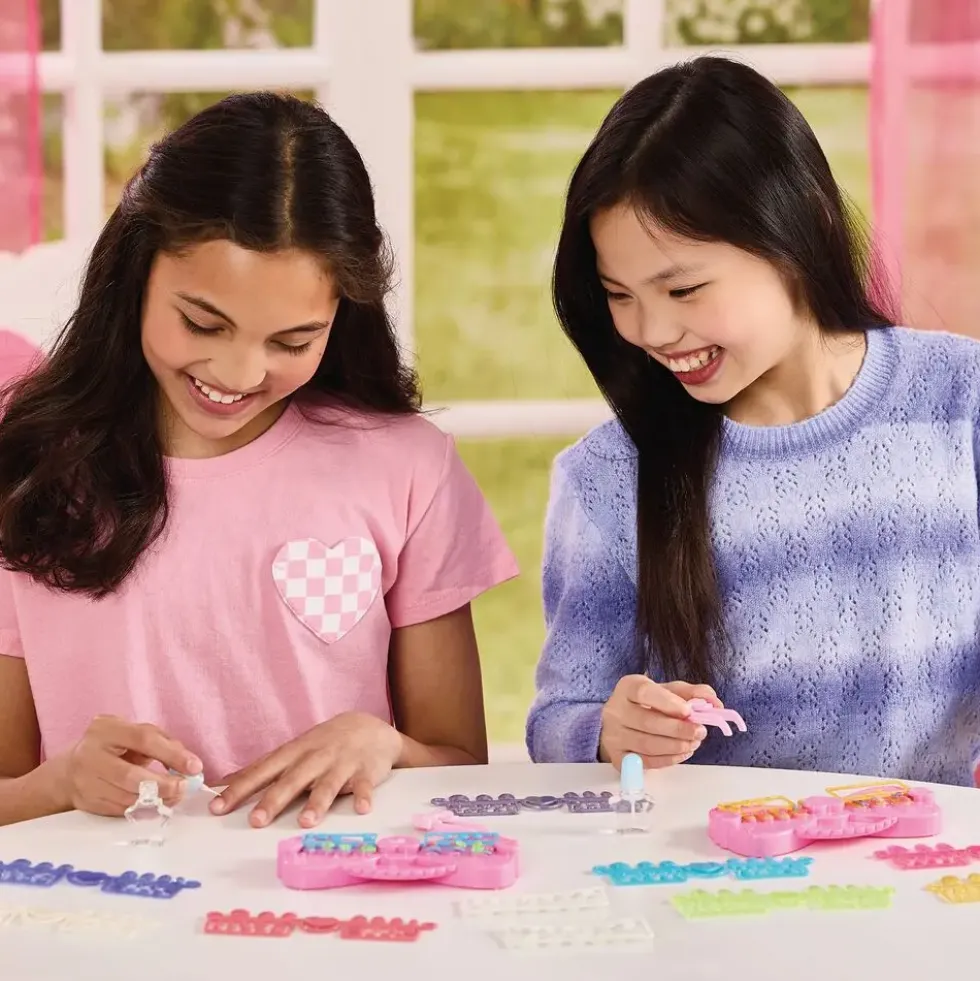 BARBIE -MON COFFRET DE MANUCURE