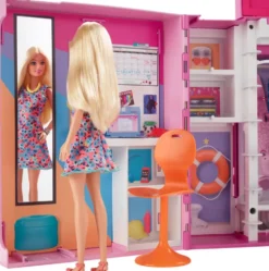 BARBIE - POUPEE ET SON MEGA DRESSING