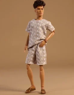 BARBIE - POUPEE KEN BASICS SHORT