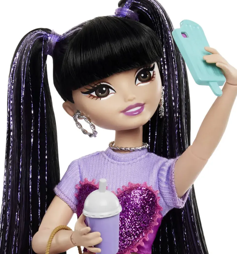 BARBIE - POUPEE RENEE DREAM BESTIES