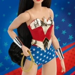 BARBIE SIGNATURE -POUPEE WONDER WOMAN