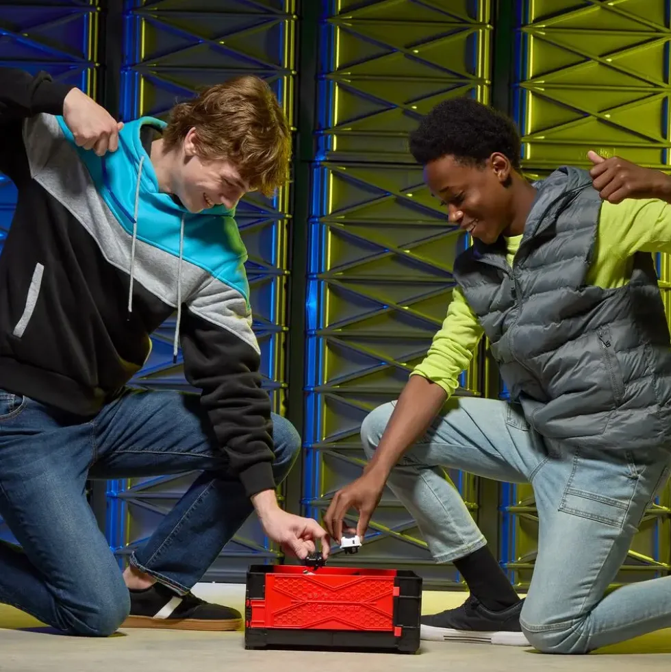 BEYBLADE X - - ARENE BEYSTADIUM COMBATS MOBILES