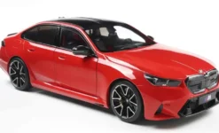 1/18 BMW M5 (G90) FIRE RED 2025