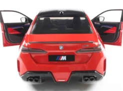 1/18 BMW M5 (G90) FIRE RED 2025
