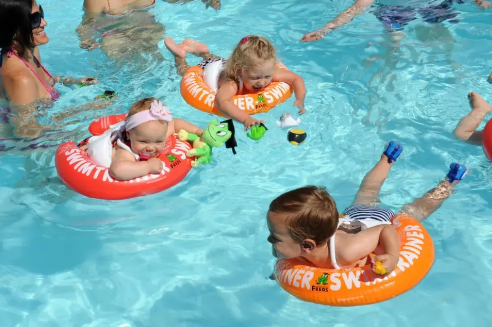 BOUEE SWIMTRAINER ROUGE