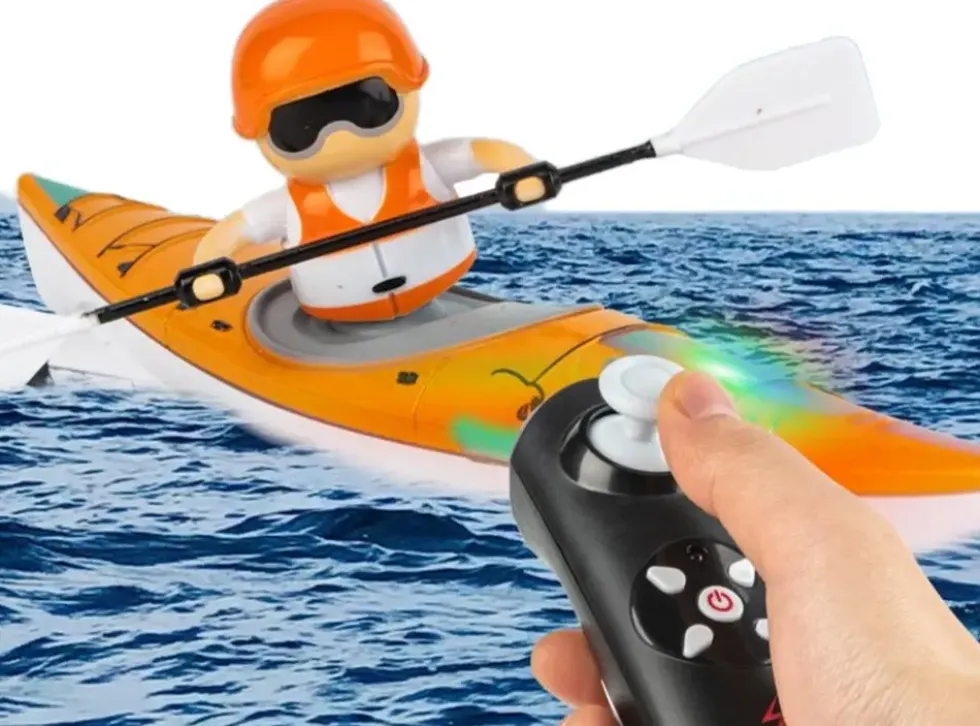 CANOE KAYAK RADIOCOMMANDE