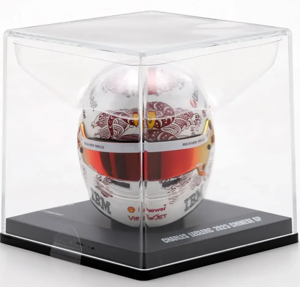 1/5 CASQUE F1 CHARLES LECLERC - SCUDERIA FERRARI HP - GP DE CHINE 2025