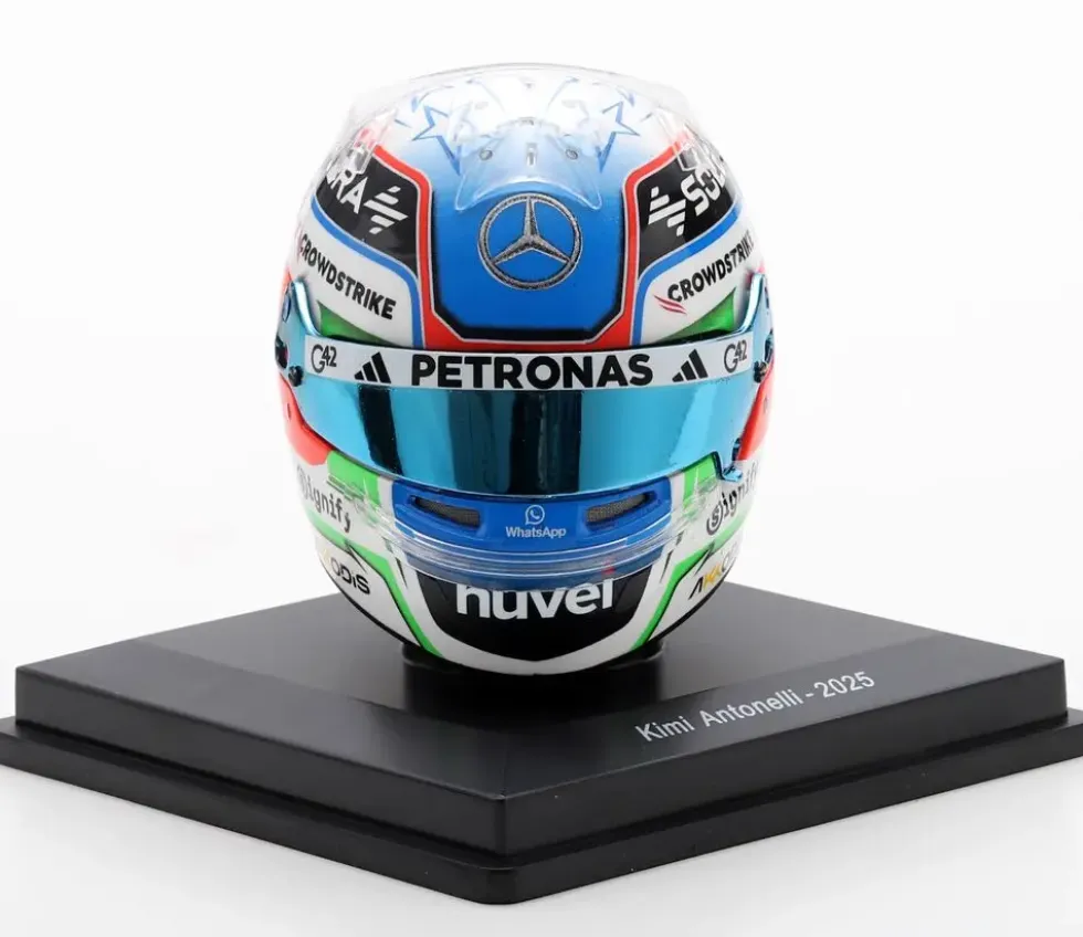 1/5 CASQUE F1 KIMI ANTONELLI - MERCEDES-AMG PETRONAS FORMULE 1 TEAM 2025