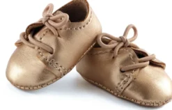CHAUSSURES DOREES