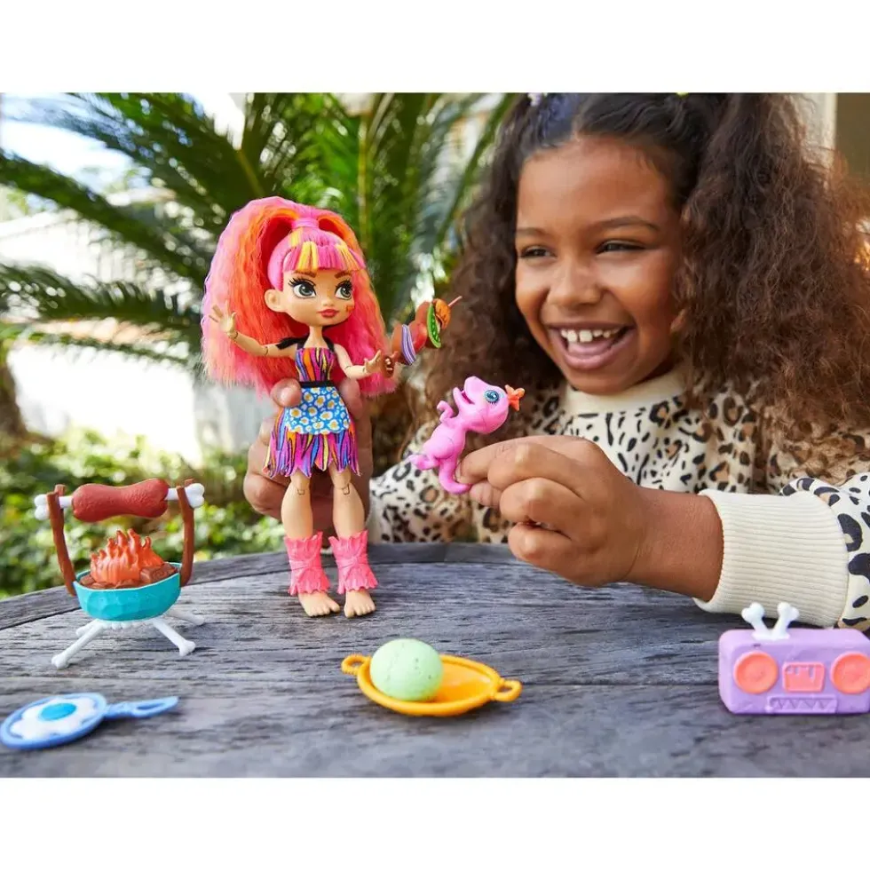 COFFRET POUPEE HISTOIRE DES CAVERNES EMBERLY - CAVE CLUB