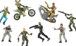 COFFRET 8 SOLDATS ET ACCESSOIRES