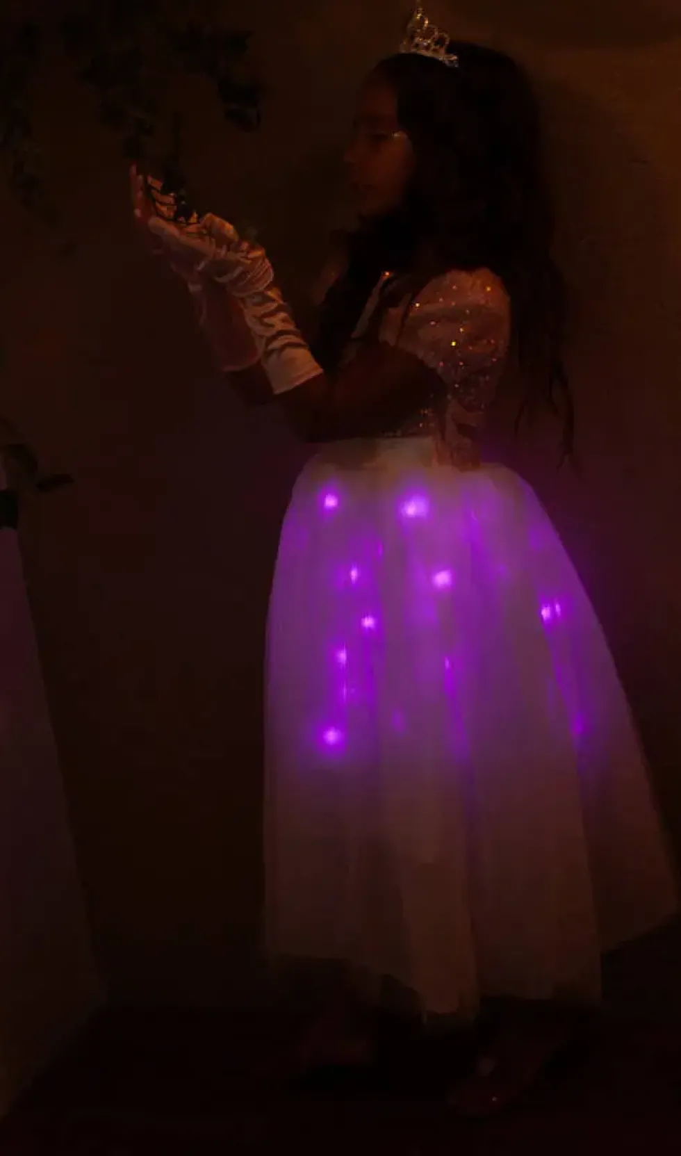 DEGUISEMENT ROBE PRINCESSE LUMINEUSE SEQUINS TAILLE 7-8 ANS