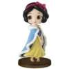 DISNEY - FIGURINE BLANCHE NEIGE COSTUME D'HIVER 7 CM COLLECTION Q POSKET