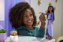 DISNEY WISH - POUPEE ASHA CHANTANTE