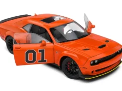 1/18 DODGE CHALLENGER R/T SCAT PACK WIDEBODY ORANGE 2023