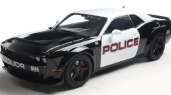 1/18 DODGE CHALLENGER R/T SCAT PACK WIDEBODY HIGHWAY POLICE 2023