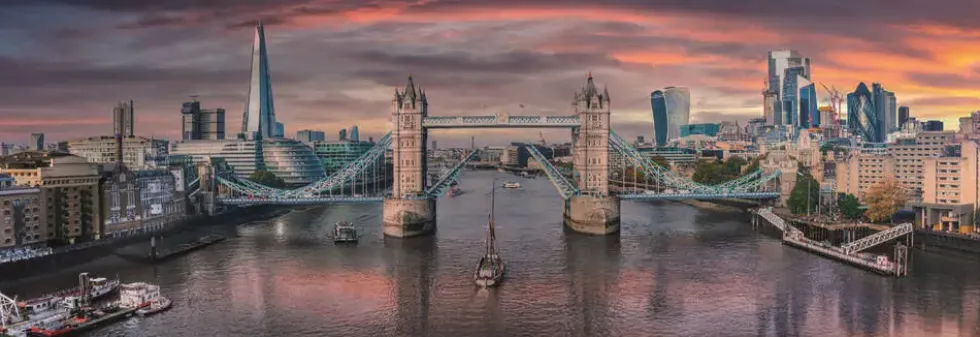 DONJONS ET DRAGONS - PUZZLE PANORAMA 1000 PIECES - ACROSS THE RIVER THAMES