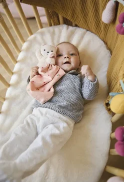 DOUDOU OURS FEUILLES D'AMOUR 17CM