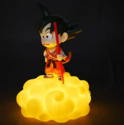 DRAGON BALL - FIGURINE LUMINEUSE GOKU SUR SON NUAGE