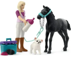 FARMWORLD - FIGURINE SOFIA SOIGNE SON POULAIN