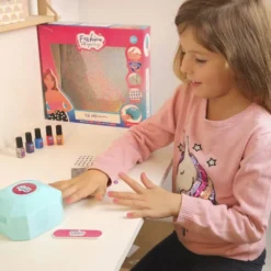 FASHIONMAQUILLAGE - KIT MANUCURE AVEC MACHINE SECHE VERNIS