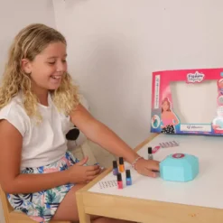 FASHIONMAQUILLAGE - KIT MANUCURE AVEC MACHINE SECHE VERNIS