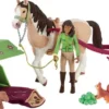 FIGURINE - AVENTURES AU CAMPING DE SARAH