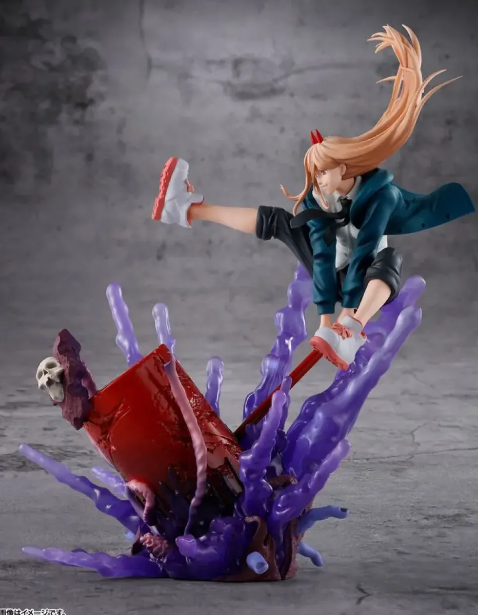 FIGURINE CHAINSAW MAN : POWER
