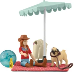 FIGURINE -HANNAH VOYAGE AU LAC