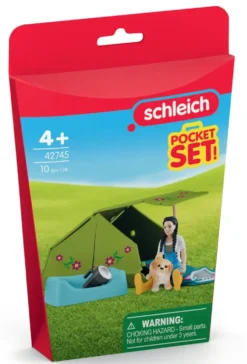FIGURINE -KIM PART EN CAMPING