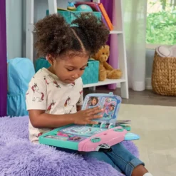 GABBY ET LA MAISON MAGIQUE - LA MAISON-LIVRE EDUCATIVE