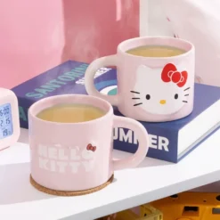 HELLO KITTY - MUG EN RELIEF 400 ML