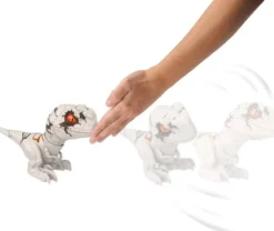 JURASSIC WORLD - BÉBÉ SPEED DINO GHOST