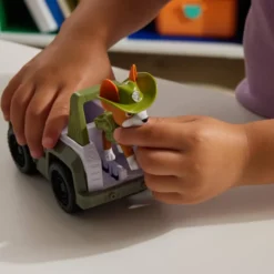 LA PAT' PATROUILLE - VEHICULE + FIGURINE TRACKER
