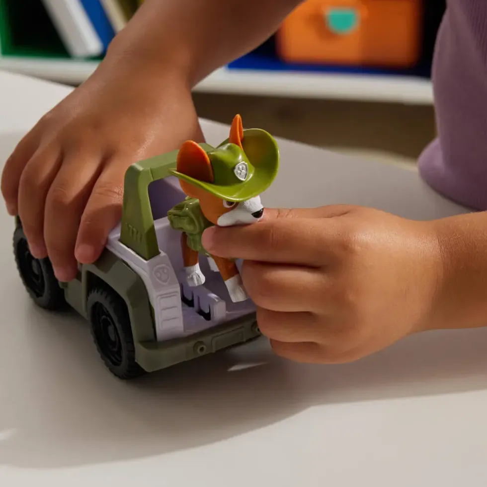 LA PAT' PATROUILLE - VEHICULE + FIGURINE TRACKER