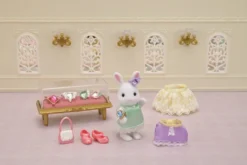 LA VALISETTE DE MODE ET GRANDE SŒUR LAPIN NEIGE - SYLVANIAN PERSONNAGES ET TENUES