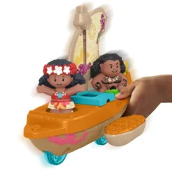 LE CANOE DE VAIANA ET MAUI
