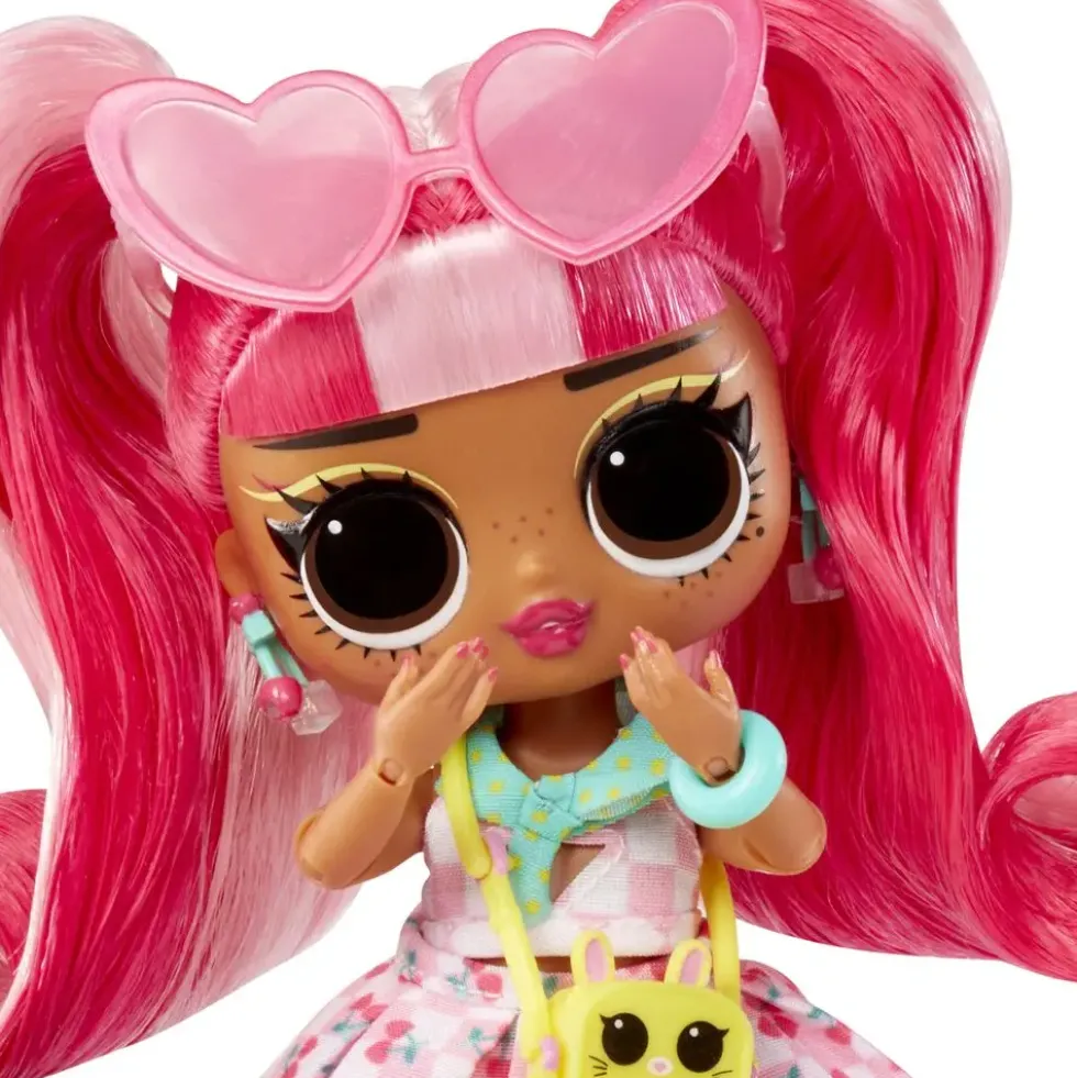LOL SURPRISE TWEENS POUPEE- CHERRY B.B.