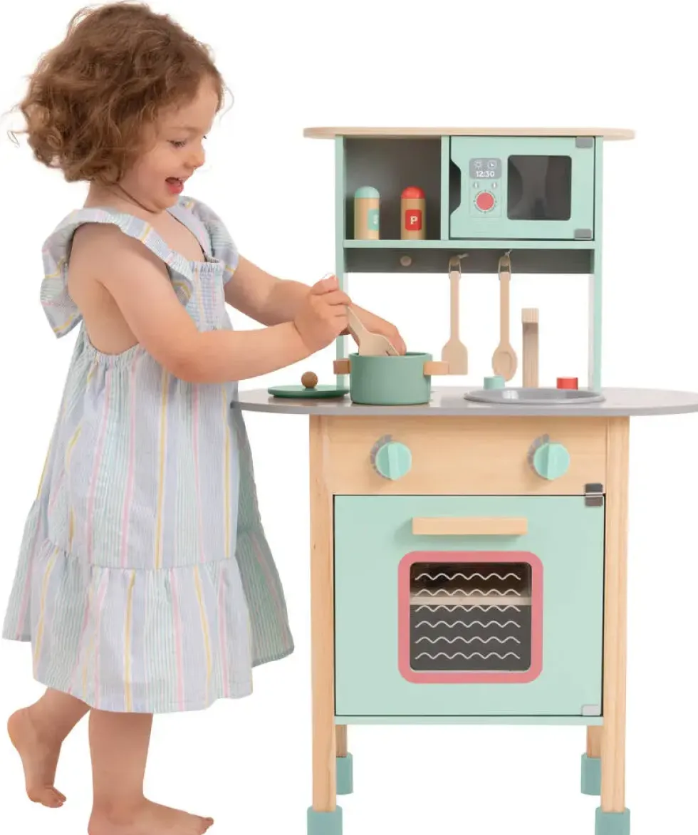 MA PREMIERE CUISINE EN BOIS
