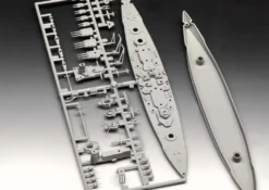 MAQUETTE 408 PIECES -GNEISENAU
