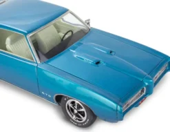MAQUETTE - 69 PONTIAC GTO THE JUDGE 2 N 1 - 1/24